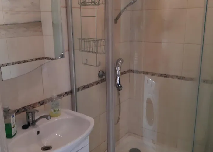 For Your Vacation 1-bedroom *